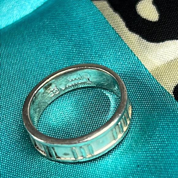 TIFFANY & CO. Atlas 1995 Roman Number  Sterling Silver 925 Ring  sz:5.5 - Picture 6 of 13